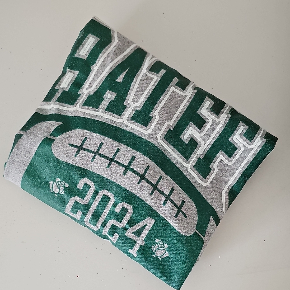 Gray and Green Graphic Sweatshirt